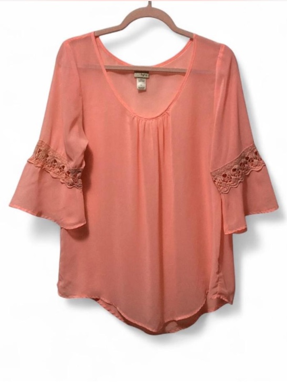Women’s Peach Coral Crochet-Sleeve Bell Blouse